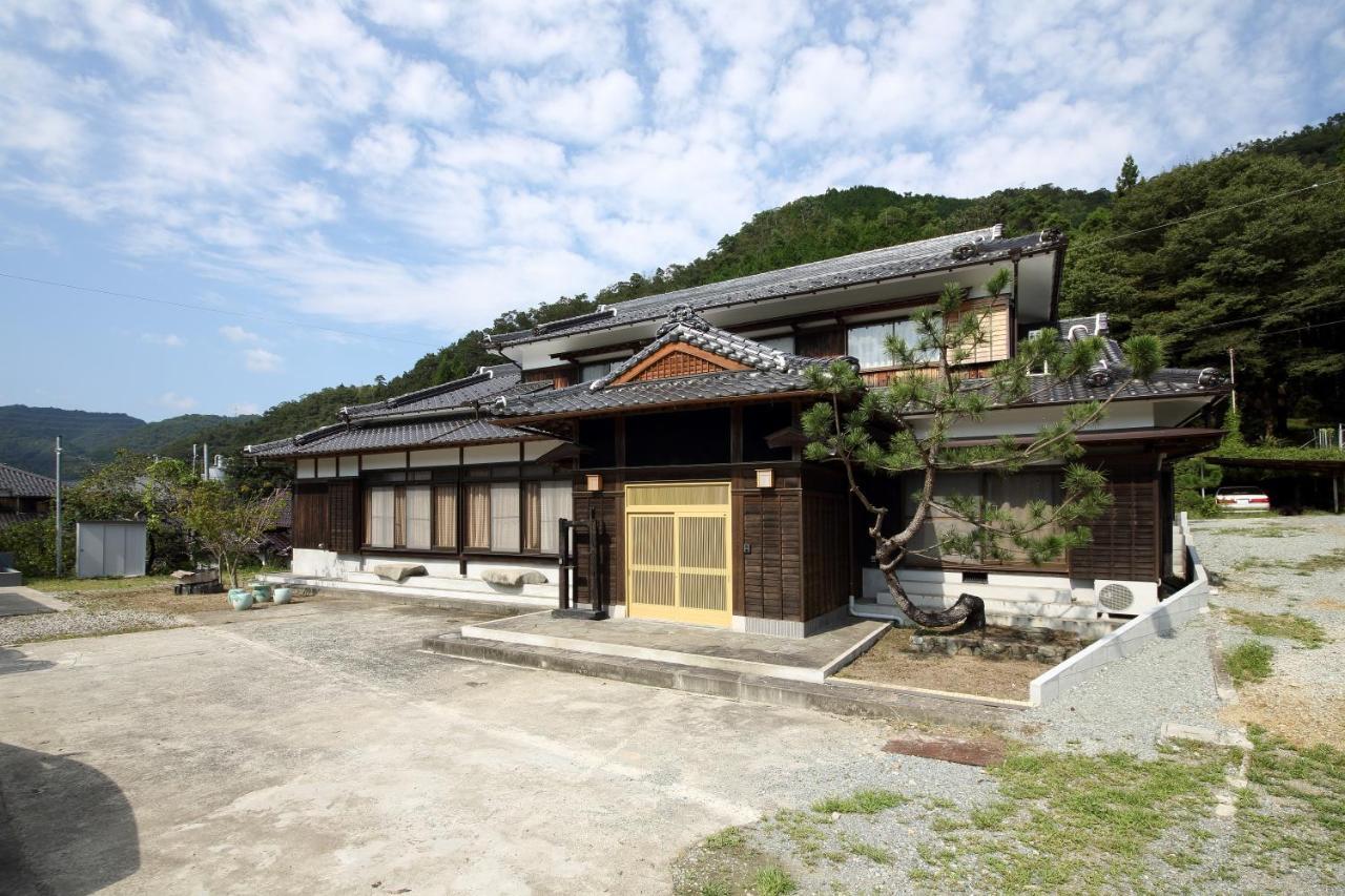 Villa 宍粟片山 Shiso Esterno foto